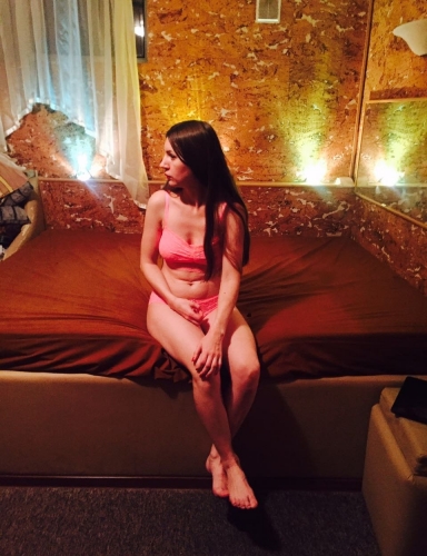 Проститутка индивидуалка Надя Шатенка c 2 размером груди у метро Ломоносовская СПб Фото - 3