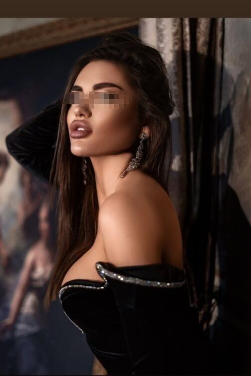 Индивидуалка Армина Брюнетка c 2 размером груди у метро Чернышевская Санкт-Петербург Фото - 4