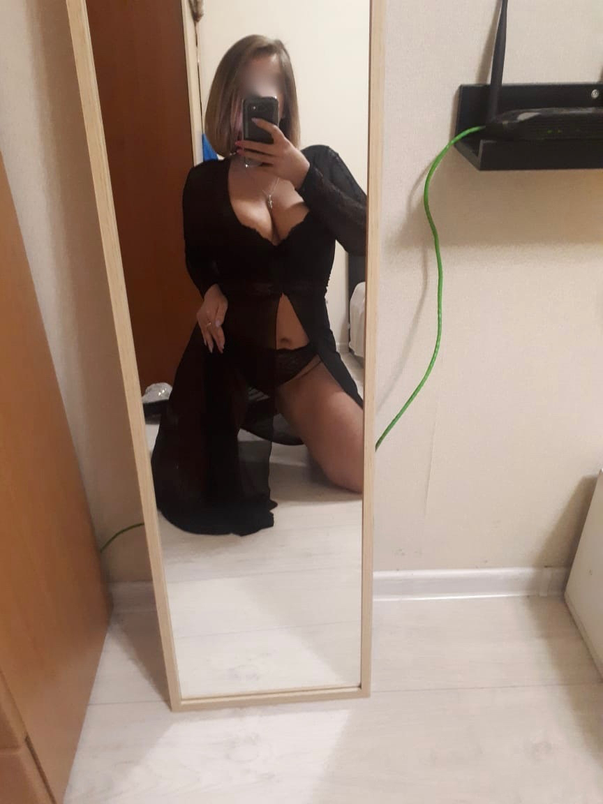 Шлюха Инна Шатенка c 4 размером груди у метро Обводный канал Питер Фото - 2