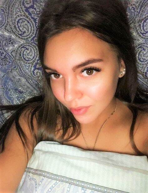 Шлюха Кира Шатенка c 2 размером груди у метро Девяткино Питер Фото - 3