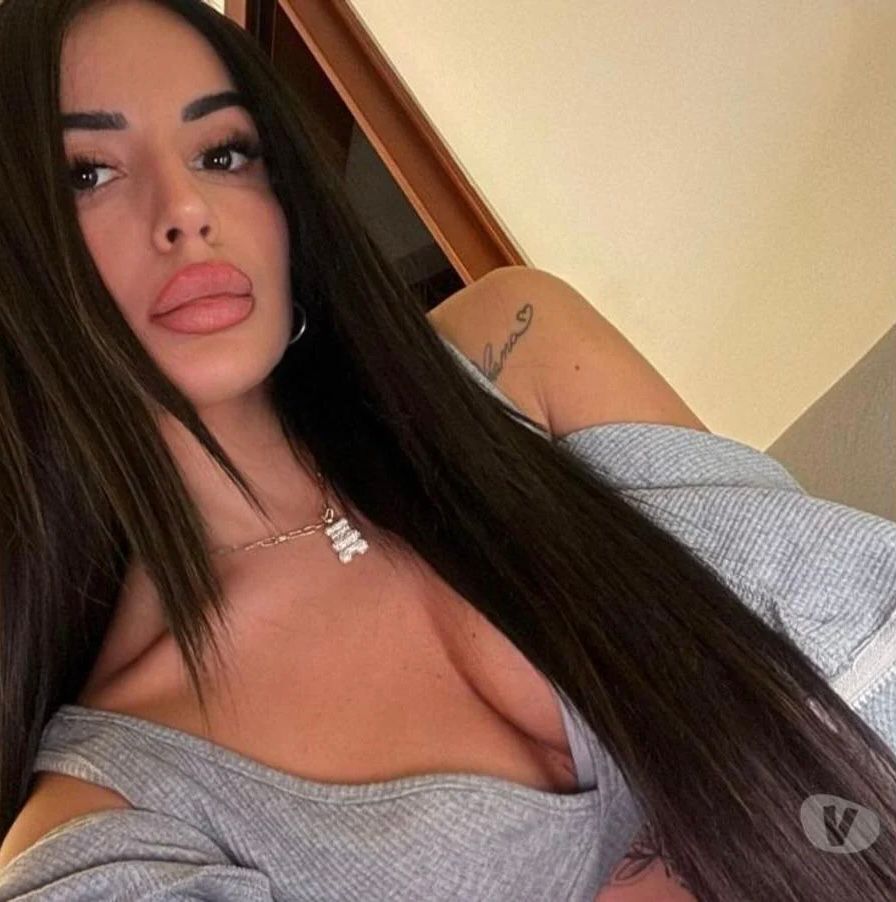 Шлюха Муза Брюнетка c 3 размером груди у метро Горьковская Питер Фото - 3