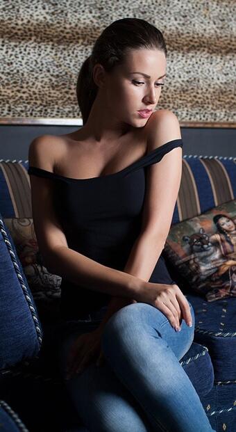 Девочки по вызову шлюхи СПб